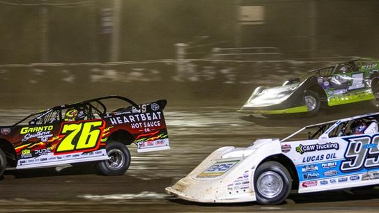 LASALLE RESCHEDULES FLO NIGHT (Tracks)